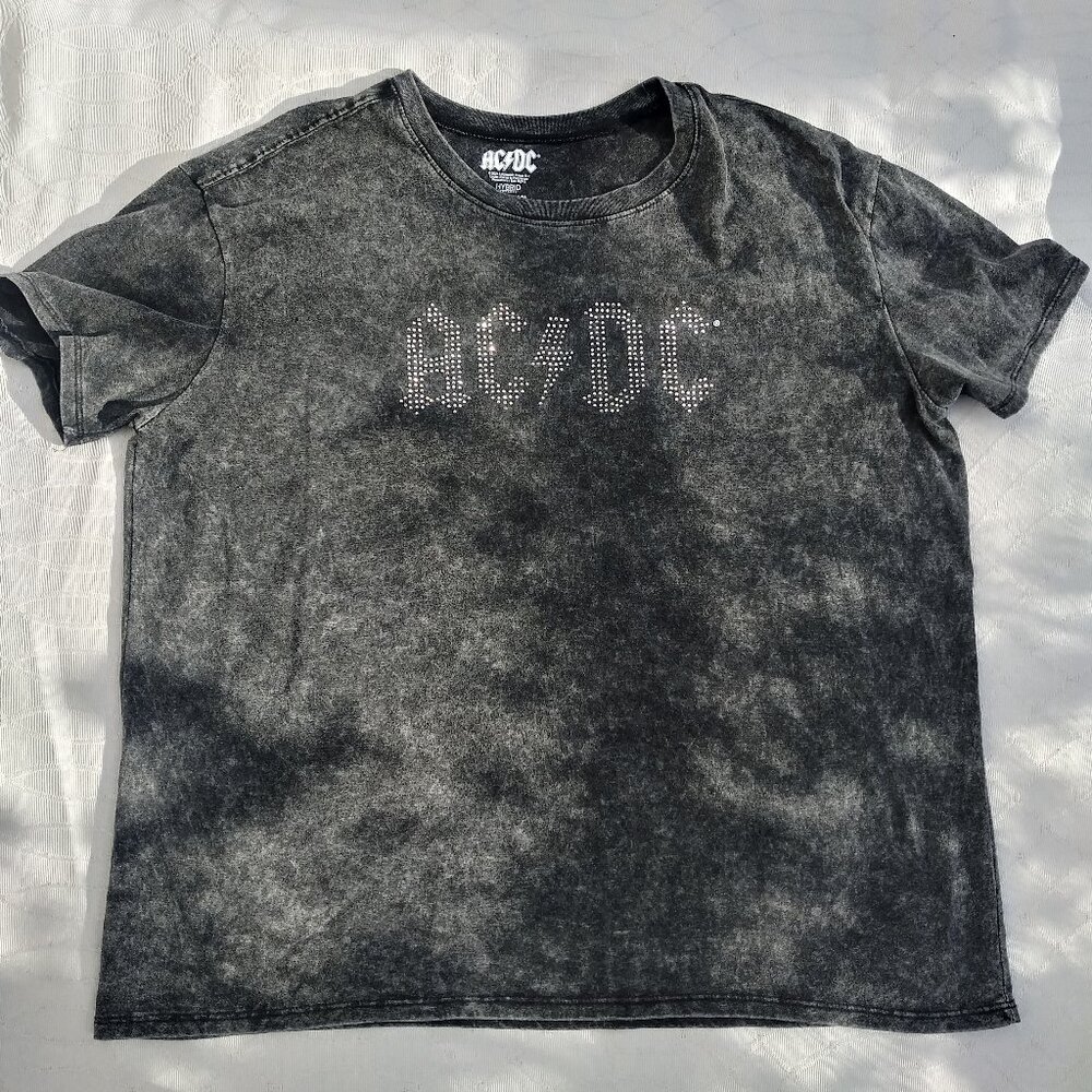 AC/DC T-Shirt  2024 NWOT